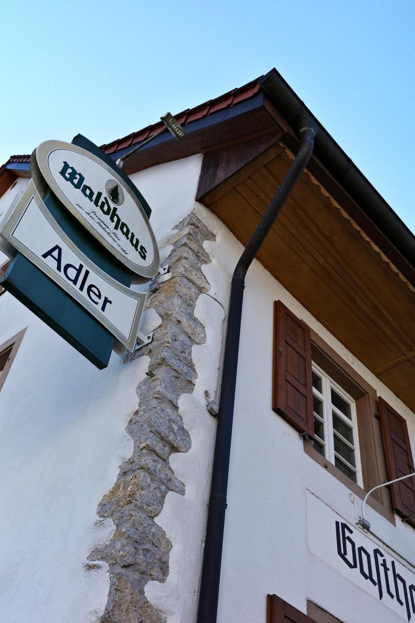 Nordschwaben Gasthaus Adler מראה חיצוני תמונה